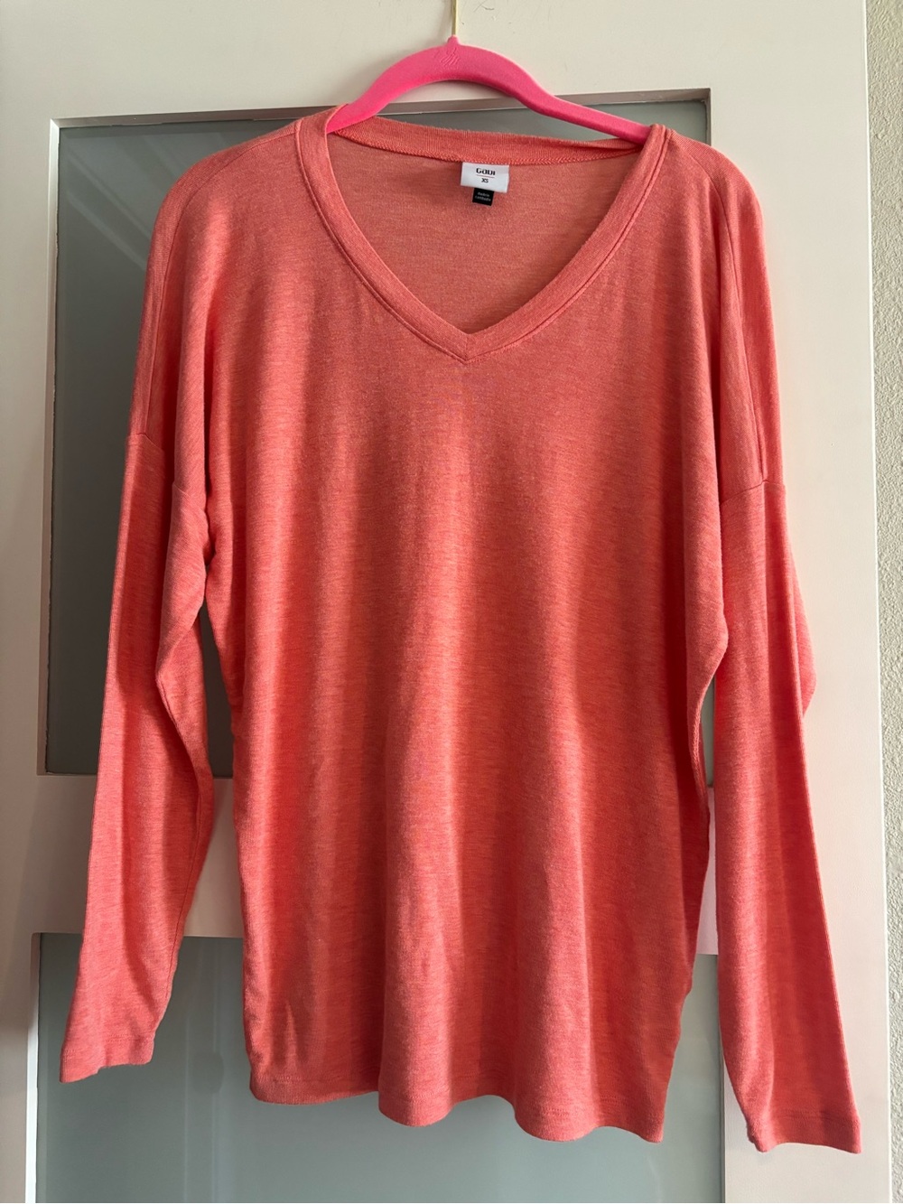 CAbi Serenity Tee Coral V-Neck Long Sleeve Top XS